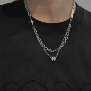 Model Layered Rantai Titanium Gaya Korea Barrel Pendant For Men